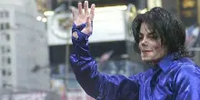 Michael Jackson, 16 anni senza il Re del Pop. Il corpo martoriato, il medico condannato per omicidio, gli avvistamenti dopo la morte: tutti i punti oscuri