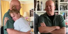 Bruce Willis, le nuove foto inedite pubblicate dalla figlia (ricoperta di critiche): come sta l'attore affetto da demenza