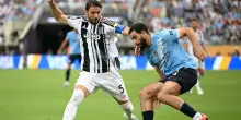 Juventus-Manchester City 2-5, le pagelle: Kelly spaesato (5), erroraccio Kalulu (5). Vlahovic caparbio (6). Bianconeri secondi nel girone