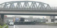 Caserta, tangenti per lavori autostradali: indagate cinque persone
