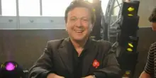Pupo: «Per il gioco d'azzardo ho pensato al suicidio. Ho perso 5 miliardi, ma a poker sono il più forte. Partite con Ramazzotti e Ruggeri, ho spennato tutti»