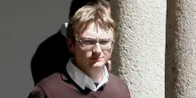 Alberto Stasi, la semilibertà confermata: può passare 12 ore fuori dal carcere e andare ovunque (tranne che a Garlasco)