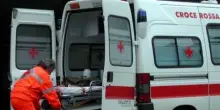 Morto per infarto, l'Ausl accusa la moglie di aver dato l'indirizzo sbagliato. I testimoni e le telefonate al 112: cosa non torna