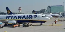Sciopero dei controllori di volo francesi, Ryanair: «Costretti a cancellazioni e ritardi, von der Leyen intervenga o si dimetta»