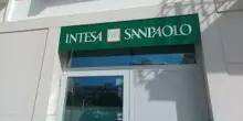 Intesa SanPaolo, tassi più bassi alle imprese che assumono