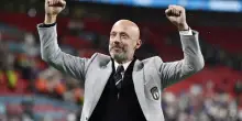 Gianluca Vialli oggi avrebbe compiuto 61 anni: la scoperta del tumore e l'amore per moglie e figlie. «La malattia non è solo sofferenza, ci sono momenti bellissimi»
