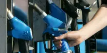 Auto diesel Euro 5, blocco rinviato di un anno: stop alla circolazione nel 2026. Cosa cambia con l'emendamento al dl Infrastrutture