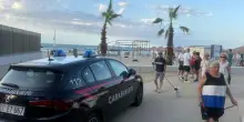 Francavilla, si tuffa in mare per aiutare due bimbi ma muore annegato: aveva 55 anni