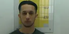 Andrea Cavallari in fuga dopo la laurea, indagini su chi l'ha aiutato: «In cella aveva accesso a uno o più telefoni per comunicare con l'esterno»