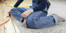 Bambina di 9 anni salvata a Roma: viveva tra rifiuti e droghe. La denuncia anonima dall'app YouPol