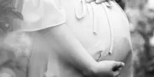Centinaia di feti buttati in una fossa comune, le mamme "fatte sparire": la scoperta che fa rabbrividire. «Erano figli del peccato»