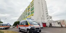 Bimbo di 5 mesi morto in un resort a Carovigno, trovato senza vita nel letto accanto ai genitori. La famiglia di Alatri era in vacanza