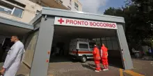 Ospedali e pronto soccorso nel caos, pochi medici causa ferie, caldo e più turisti: «Situazione insostenibile»?, i reparti a rischio chiusura