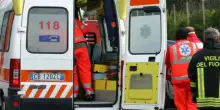 Ragazza di 15 anni si scatta una foto con le amiche e muore schiacciata da un masso: si erano arrampicate su un costone che ha ceduto