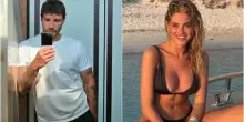 Stefano De Martino diviso tra famiglia e amore: tenero papà con Santiago, amante appassionato con Caroline Tronelli
