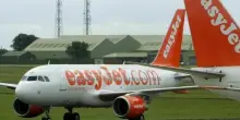 Ritardo di 12 ore del volo EasyJet da Brindisi a Milano, l'incubo dei passeggeri: «Un guasto tecnico». La richiesta di rimborso