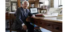 Morto Alberto Bolaffi, l'uomo dei francobolli e grande collezionista: chi era, età, la sua tuta spaziale