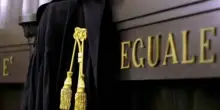 Genitori costretti a pagare 15mila euro di risarcimento per il figlio violento: la condanna per «deficit educativo»