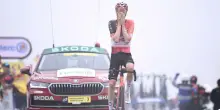 Tour de France 2025, Arensman corona la fuga sui Pirenei. Pogacar secondo davanti a Vingegaard
