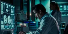 Sclerosi multipla, cos'è la malattia neurodegenerativa che colpisce il sistema nervoso centrale. Sintomi e cure