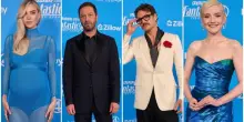 I Fantastici 4, le pagelle look: Pedro Pascal iconico (10), Vanessa Kirby (col pancione) raggiante (10). Julia Gerner? Si può fare di più (5)