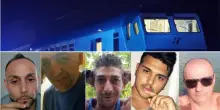 Strage di Brandizzo, per la Procura non fu «omicidio volontario»: così cade l'accusa più grave