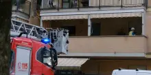 Esplosione in un condominio a Collegno: due feriti e nessun disperso, struttura evacuata