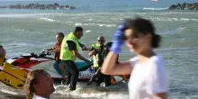 Ragazza annega a Pescara: era in acqua con amici che l'hanno persa di vista. Il corpo ritrovato dopo due ore