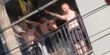 Scandalo a Maiorca, gesti nazisti di turisti tedeschi in un hotel. «Trasmettevano a tutto volume discorsi di Hitler». Il video