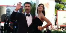 Raoul Bova ricattato per le chat intime con Martina Ceretti: inchiesta su tentata estorsione per messaggi e audio rubati