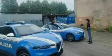 Stuprano ragazza davanti agli occhi del fidanzato immobilizzato e minacciato, preso il capo tunisino della gang