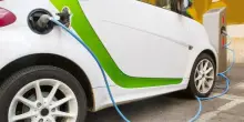 Incentivi auto elettriche, da settembre 600 milioni: i requisiti, cosa sapere, come fare domanda
