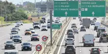 Esodo, oggi traffico da bollino nero: ecco le tratte più congestionate. Nel weekend oltre 13 milioni di spostamenti in auto
