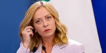 Caso Almasri, Meloni: «Mia posizione archiviata. Assurdo che Nordio, Piantedosi e Mantovano vadano a giudizio: ogni scelta concordata»