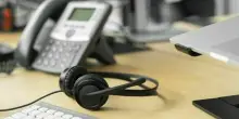 Call center, blocco chiamate moleste: dal 19 agosto primo filtro Agcom contro il telemarketing aggressivo. Come funziona