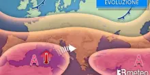 Meteo, Caronte piomba sull'Italia: caldo africano, picchi di 40°C, umidità e notti tropicali. Quali sono le città più afose