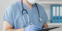 Dottoressa fa una mammografia, i colleghi non vedono il tumore e lei muore: il marito risarcito con 562mila euro