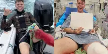 «Uno squalo toro mi ha aggredito mentre pescavo: era lungo due metri e mezzo, mi ha squarciato il ginocchio. Senza i miei amici sarei morto»