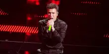 Fedez alla festa dello stoccafisso di Cittanova, polemiche per il cachet stellare da 100mila euro
