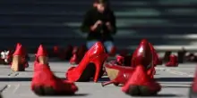 Dossier Viminale 2025: aumentano i femminicidi e gli omicidi, stalking e violenza domestica. Calano criminalità e sbarchi