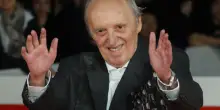 Dario Argento ricoverato a Ischia, come sta il regista: la figlia Asia è sull'isola