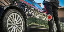 Trovato senza vita in casa dalla coppia di amici che lo ospitava, mistero a Teramo: disposta l'autopsia sul corpo del 37enne