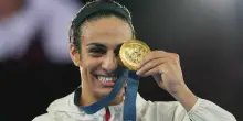 Imane Khelif dice addio alla boxe dopo quello che è successo alle Olimpiadi: «Non combatte più»