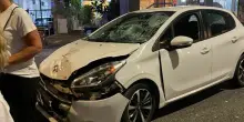 Napoli, scontro frontale tra auto e moto in via Cilea al Vomero
