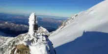 Seracco crolla sul Monte Bianco: vittima un alpinista lombardo, salvo il compagno (attualmente ricoverato)