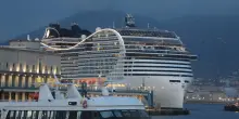 Msc Europa in avaria: nave ferma a Ponza per 10 ore