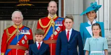 William e Kate Re e Regina, cambia tutto: «Non vivranno in un castello. E faranno tagli al personale». Il futuro dei principini