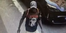 Roma, lo stupro a Tor Tre Teste: il presunto violentatore immortalato dalle telecamere della stazione Termini