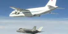 Scramble in Estonia, due F-35 italiani intercettano velivolo russo. «Protezione del fianco est»