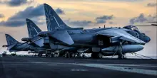 Venezuela, guerra con gli Usa? Trump invia l'USS Iwo Jima, la più grande delle navi da guerra schierate, e 8000 marines